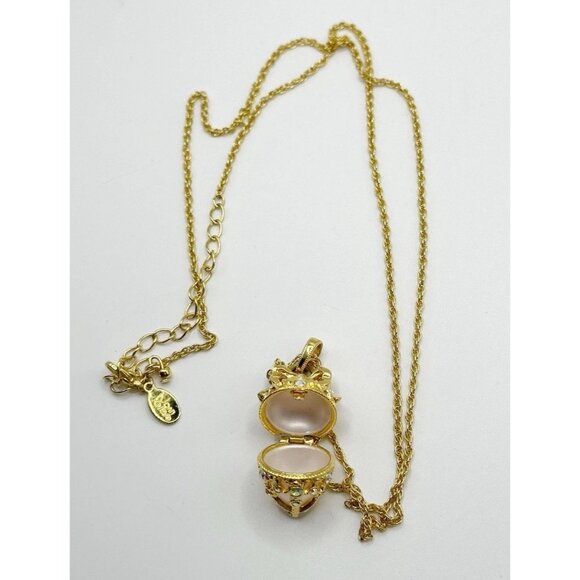 Joan Rivers Imperial Treasures Hinged Pearl Gold Tone Egg Pendant Necklace 30” - Picture 5 of 7